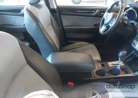 2017 Subaru Legacy 2.5I Sport из США, поврежденный, VIN 4S3BNAR64H3039451